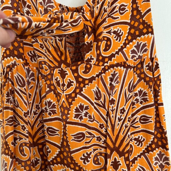 Maxi Beach Dress with Pockets - Picture 3 of 6